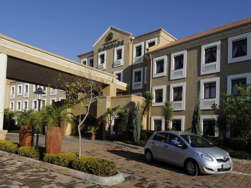 Peermont Mondior Hotel Gaborone Dış mekan fotoğraf
