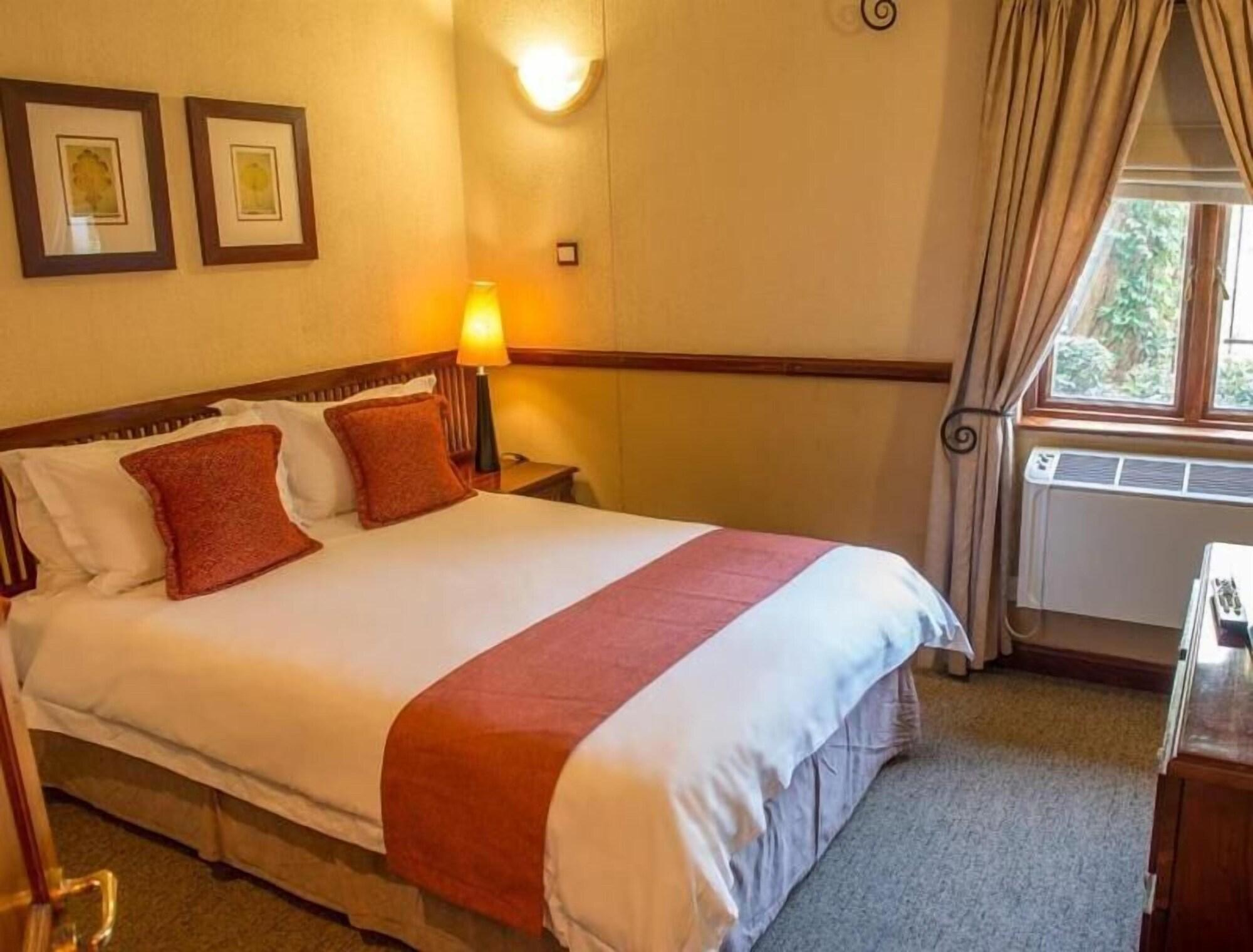 Peermont Mondior Hotel Gaborone Dış mekan fotoğraf