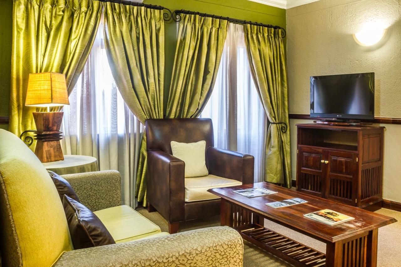 Peermont Mondior Hotel Gaborone Dış mekan fotoğraf